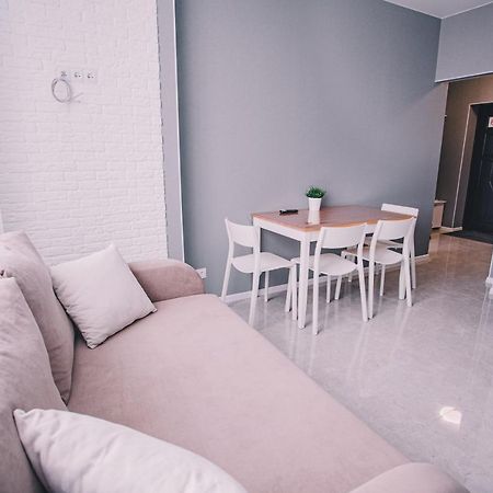 094 Жк Щасливий Нова Та Сучасна Квартира Kyiv Exterior foto