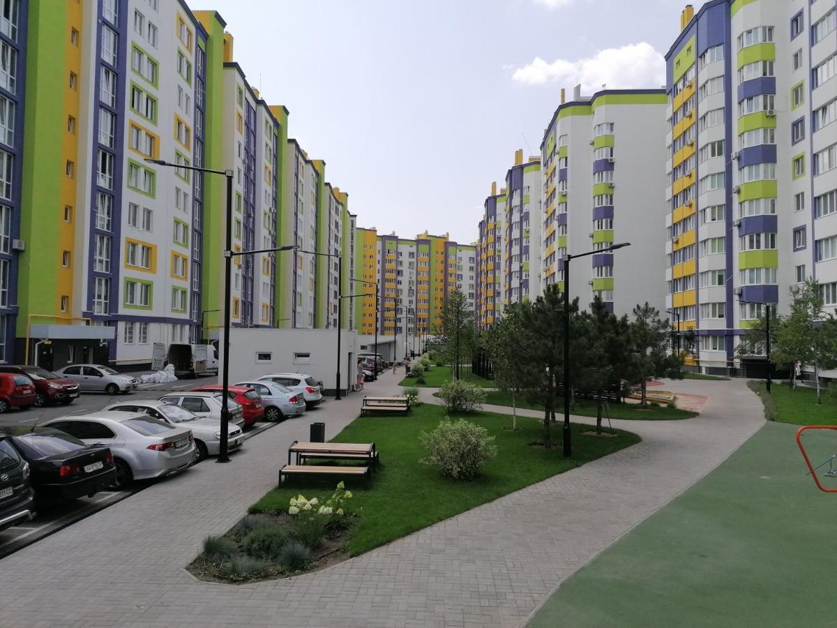 094 Жк Щасливий Нова Та Сучасна Квартира Kyiv Exterior foto